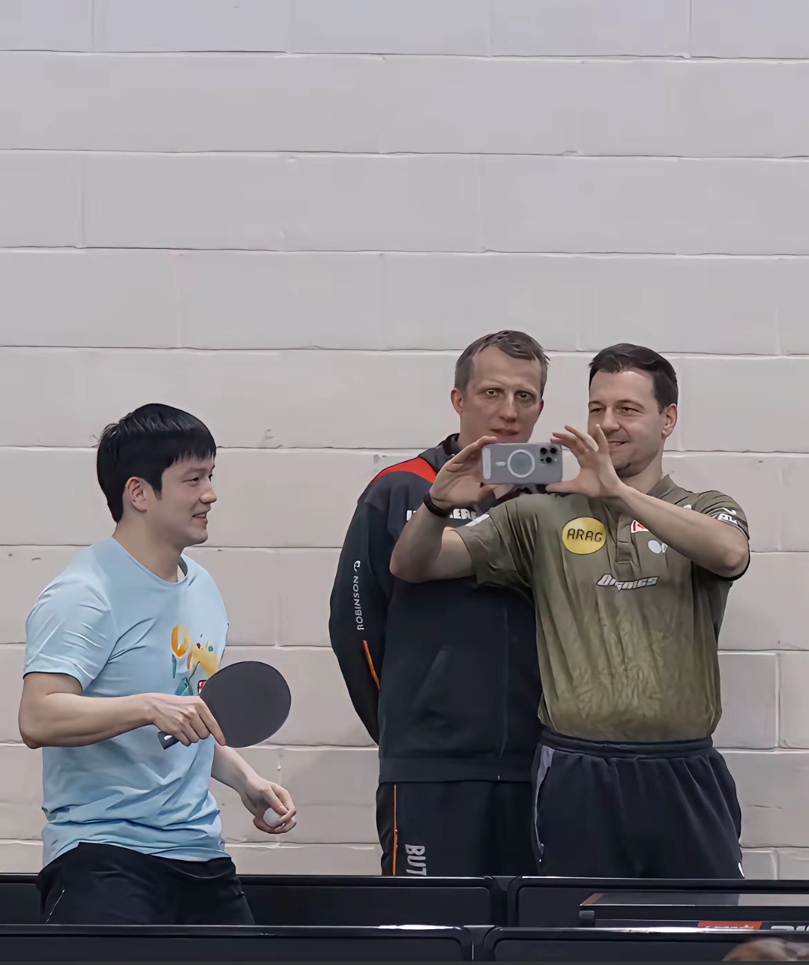 韩国乒乓球队翻盘英国乒乓球队，波尔爆发神勇的简单介绍