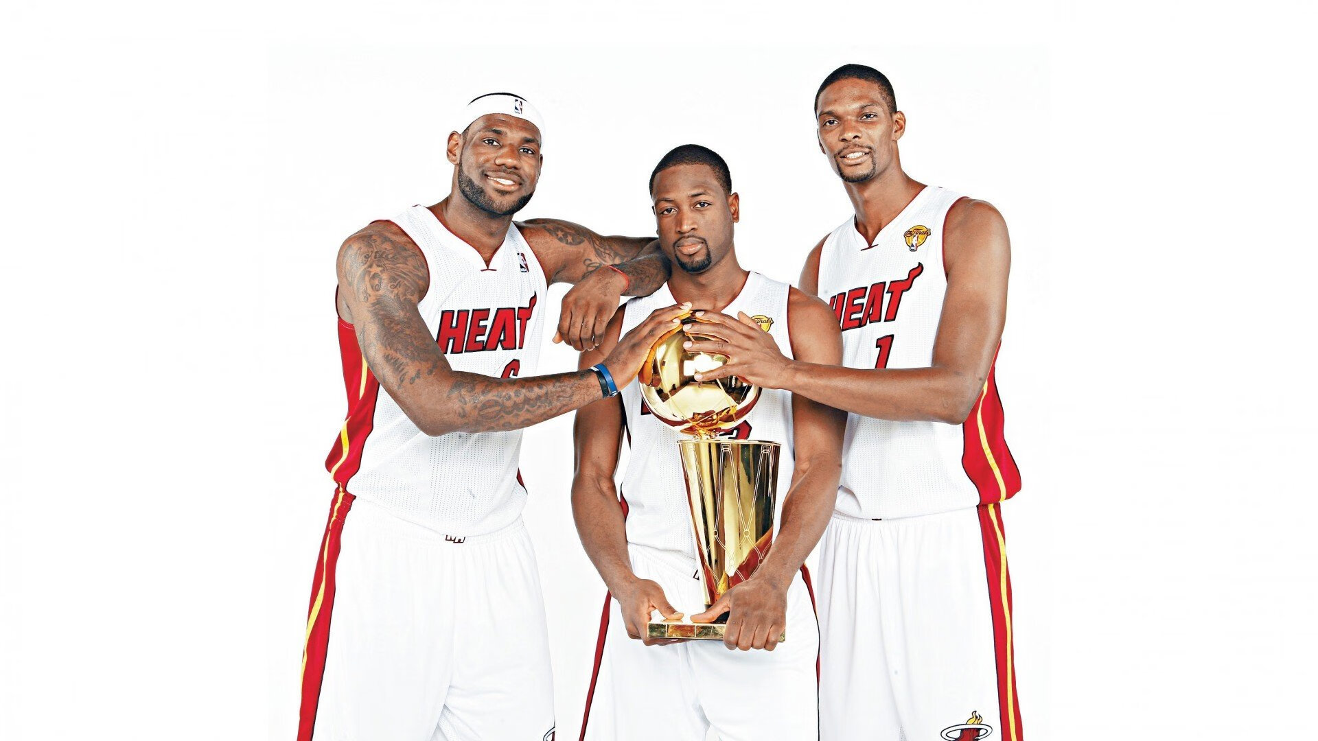 极速与逆袭，F1巴林揭幕战悬念丛生，NBA步行者惊天逆转骑士